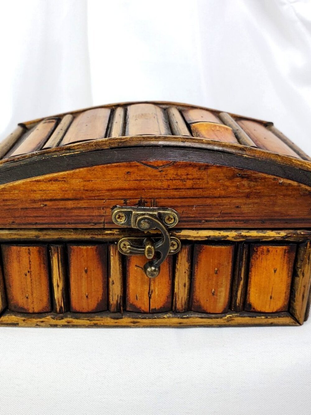 VTG Split Bamboo & Wood Jewelry Trinket Box Treasure Chest Hinged Lid Clasp
